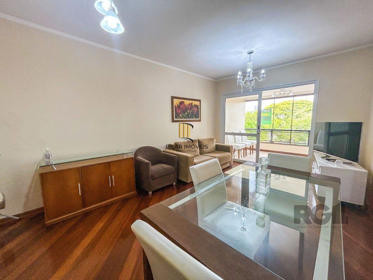 Apartamento de 03 dormitórios no Bairro Azenha Porto Alegre/RS