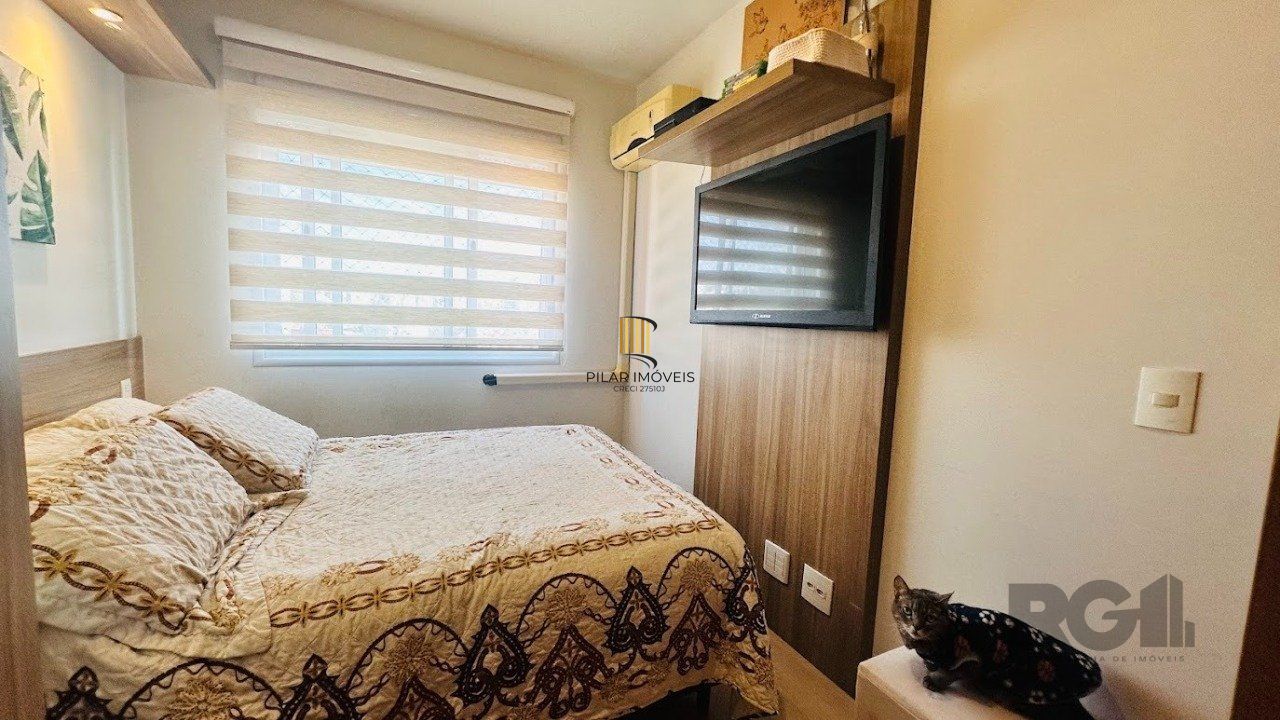 Apartamento 2 dormitórios no bairro Azenha
