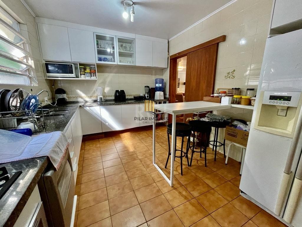 Casa Condominio para Venda - 187.9m², 4 dormitórios, sendo 1 suites, 2 vagas - Pedra Redonda, Porto Alegre