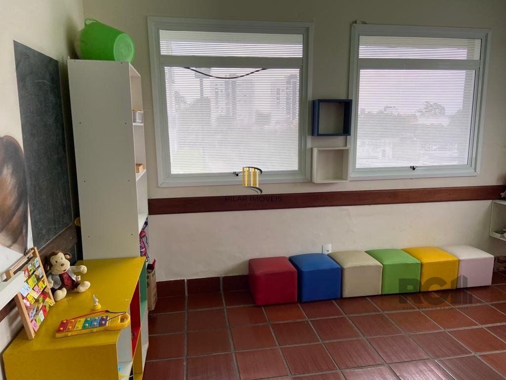 Apartamento 2 dormitórios no bairro Cavalhada