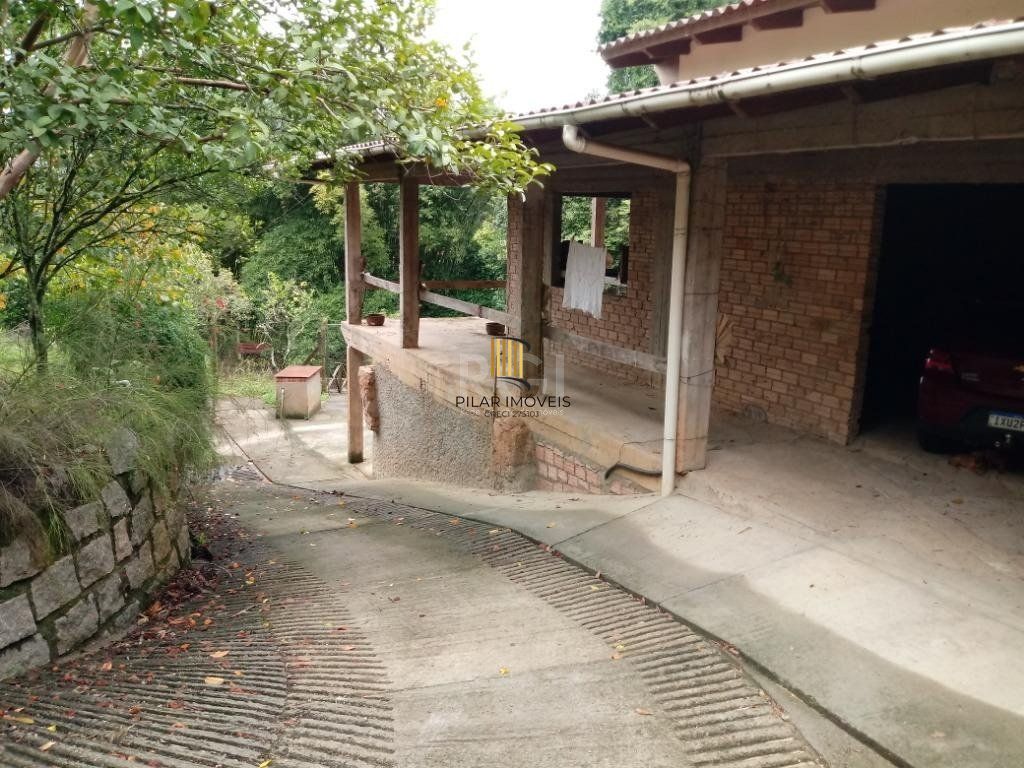 Sítio para Venda - 300m², 3 dormitórios, sendo 1 suites, 4 vagas - Krahe, Viamão