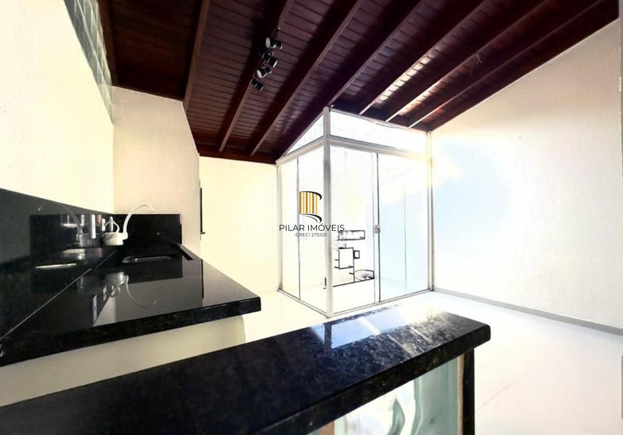 Casa em condominio , 2 dorm, 1 vaga, bairro Sarandi, condomínio Acapulco.