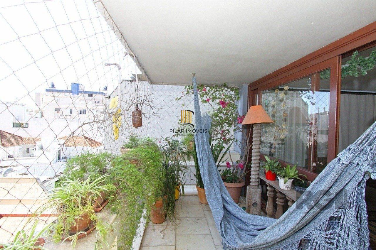 Apartamento a venda no coração do bom fim em Porto Alegre.