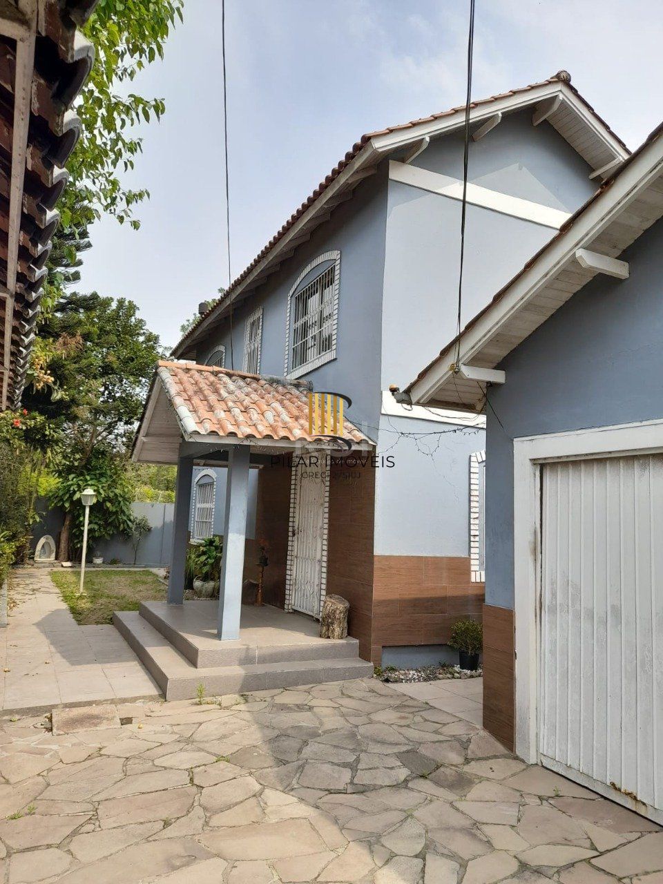 Casa para Venda - 149m², 4 dormitórios, 2 vagas - Campo Novo