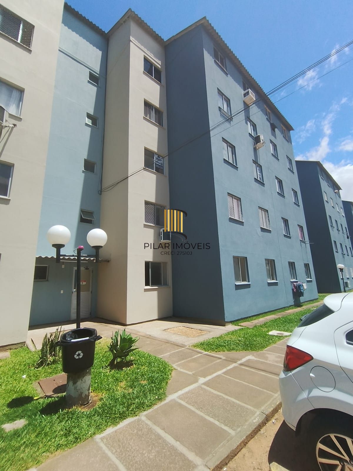 Apartamento a venda com dois dormitórios e uma vaga