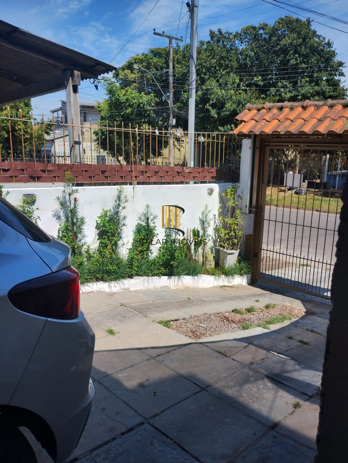 Linda casa com 2 quartos na Hípica