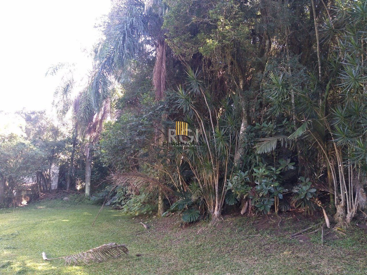 Casa para Venda - 290m², 13 dormitórios, sendo 6 suites, 10 vagas - Belém Novo, Porto Alegre