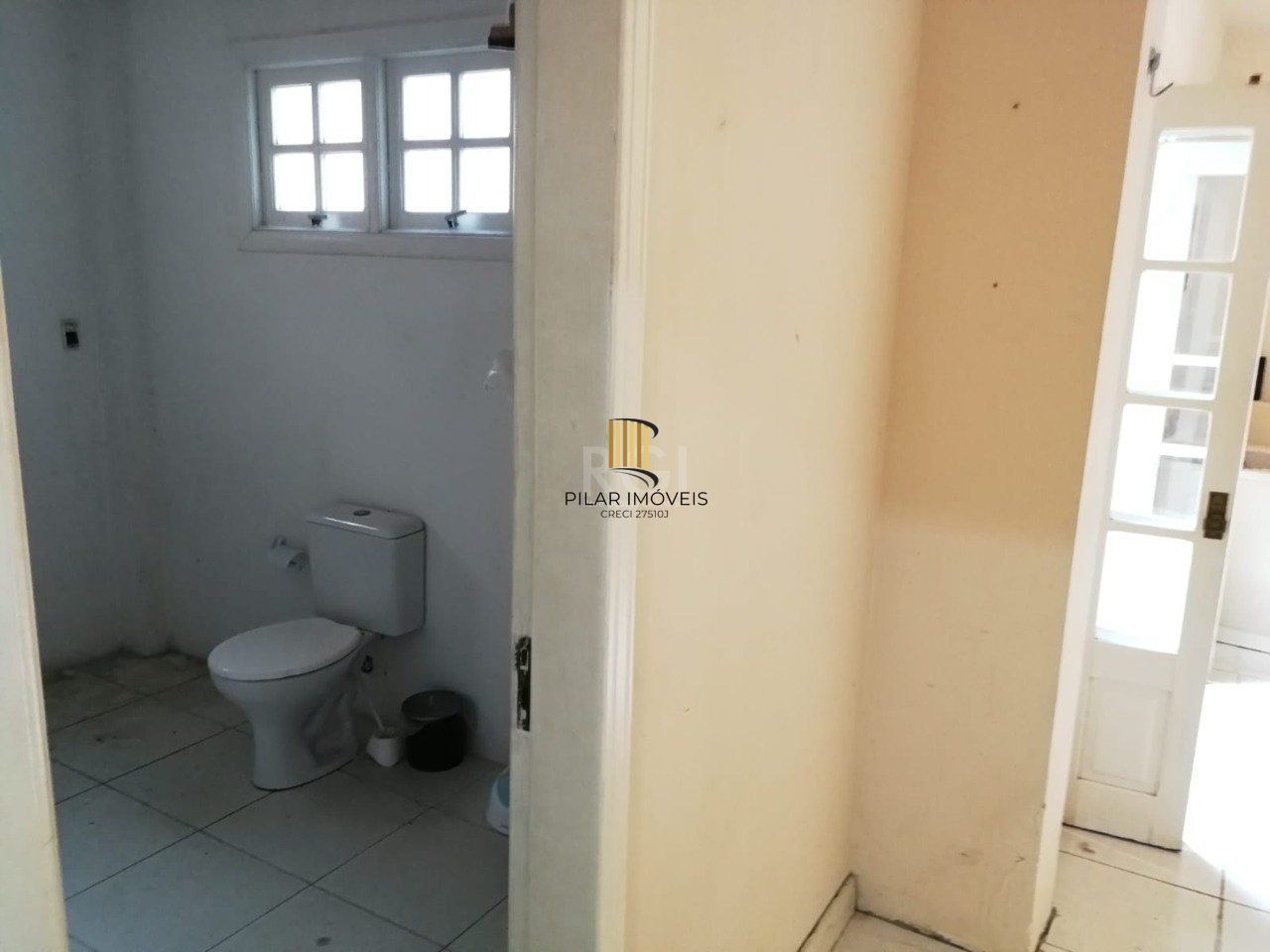 Casa para Venda - 170m², 3 dormitórios, 3 vagas - Nonoai, Porto Alegre