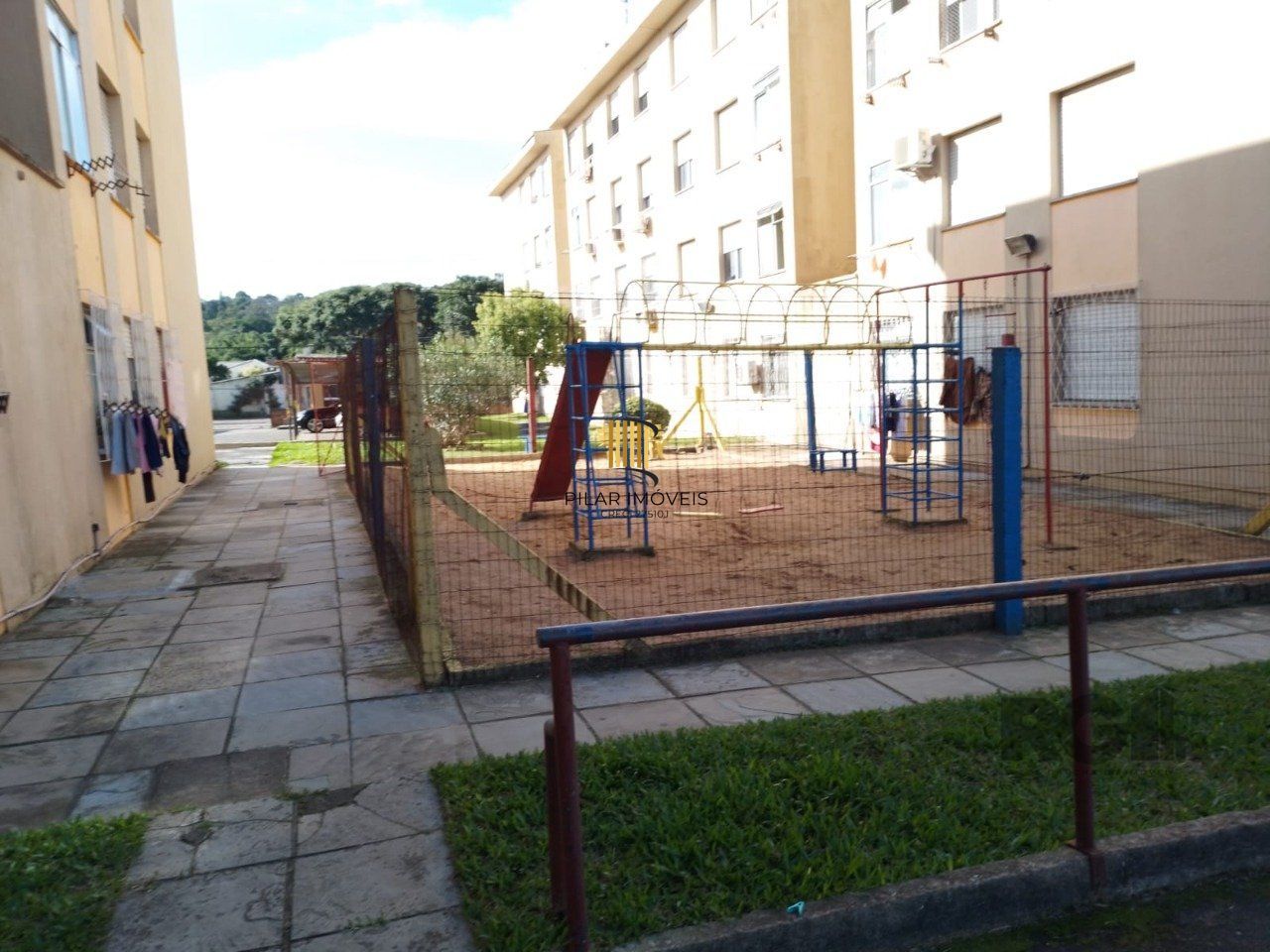 Apartamento com 2 quartos e 1 vaga no Bairro Vila Nova.