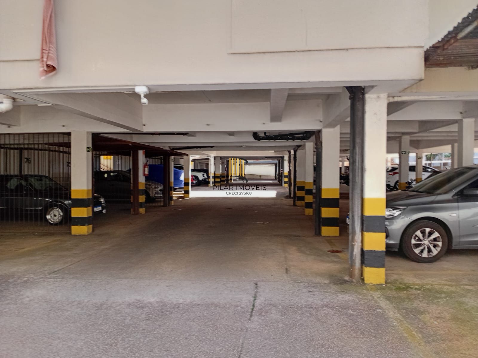 Apartamento de 1 quarto semimobiliado no bairro Tristeza em Porto Alegre.