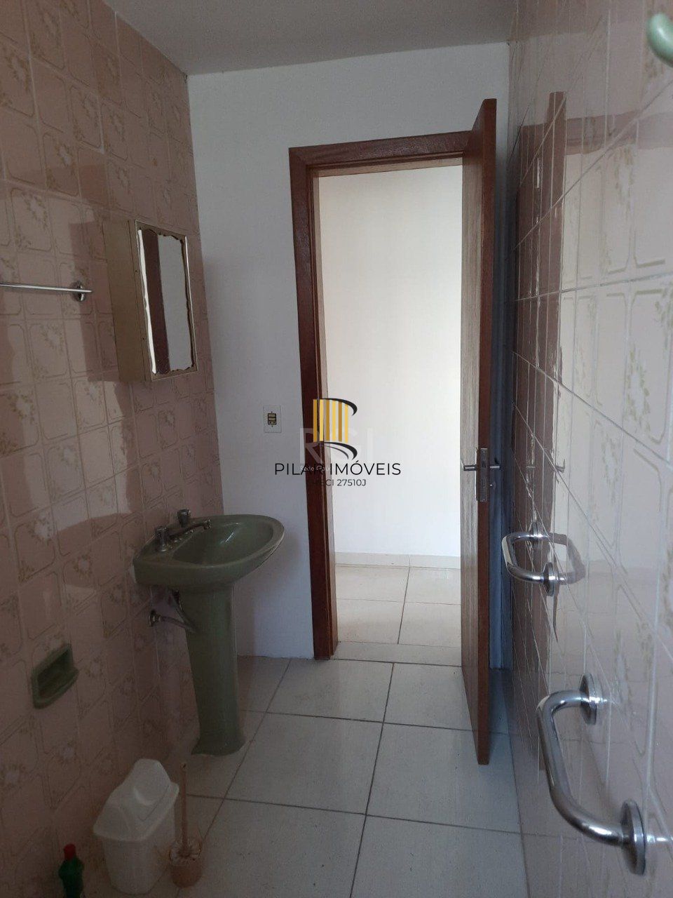 Apartamento 2 dormitórios, 2 vagas, no bairro Rio Branco, em Porto Alegre, RS