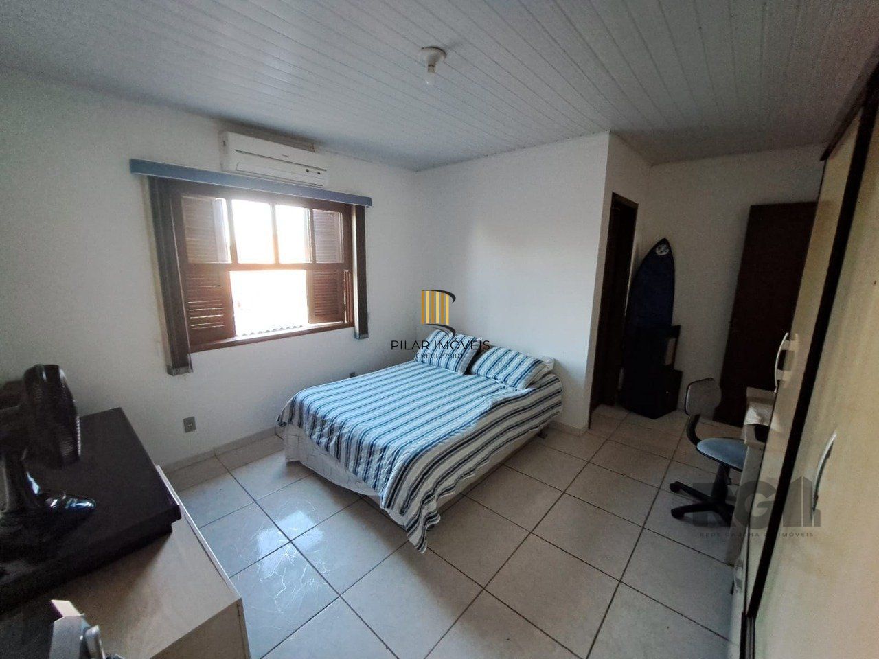 Casa para Venda - 100m², 2 dormitórios, sendo 02 suítes, 02 vaga - Hípica