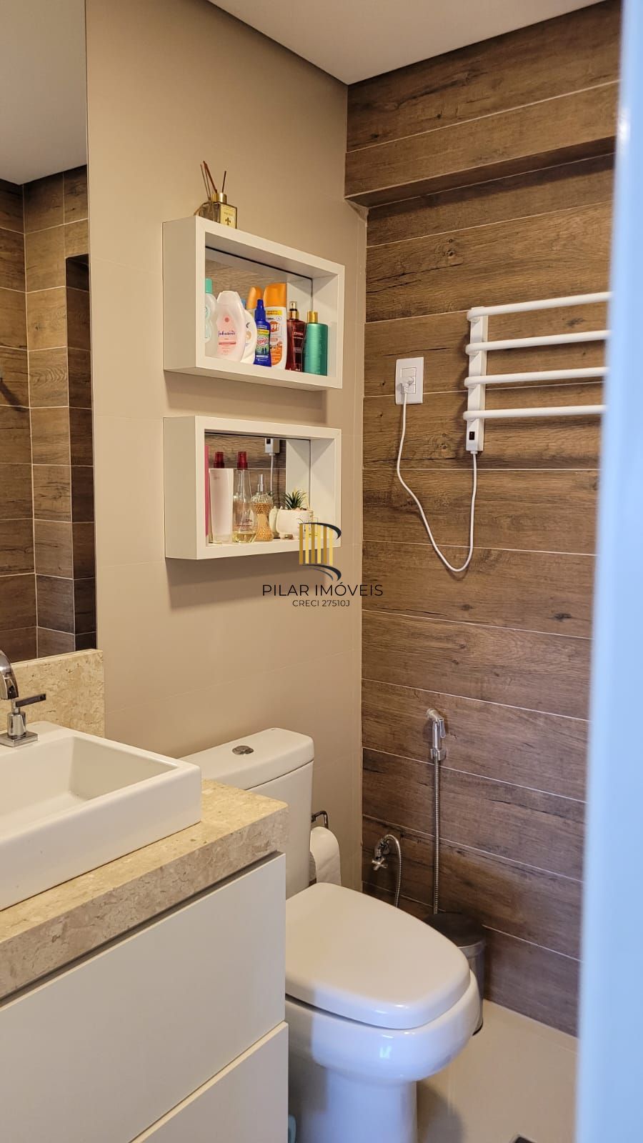 Cobertura com 157m2, 3 dormitórios no bairro Boa Vista.