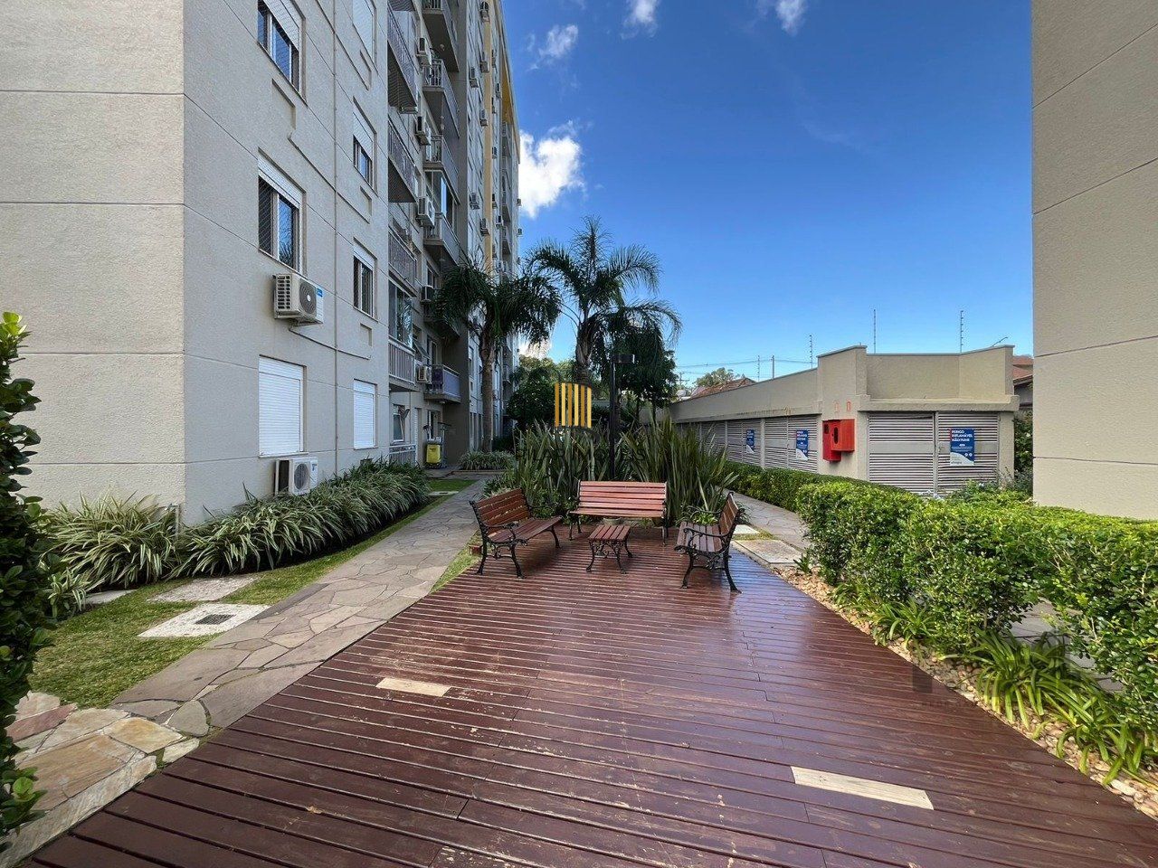 ÓTIMO APARTAMENTO 3 QUARTOS, SENDO 01 SUÍTE -SACADA - VAGA ESCRITURADA- CONDOMINIO COM COMPLETA INFRAESTRUTURA