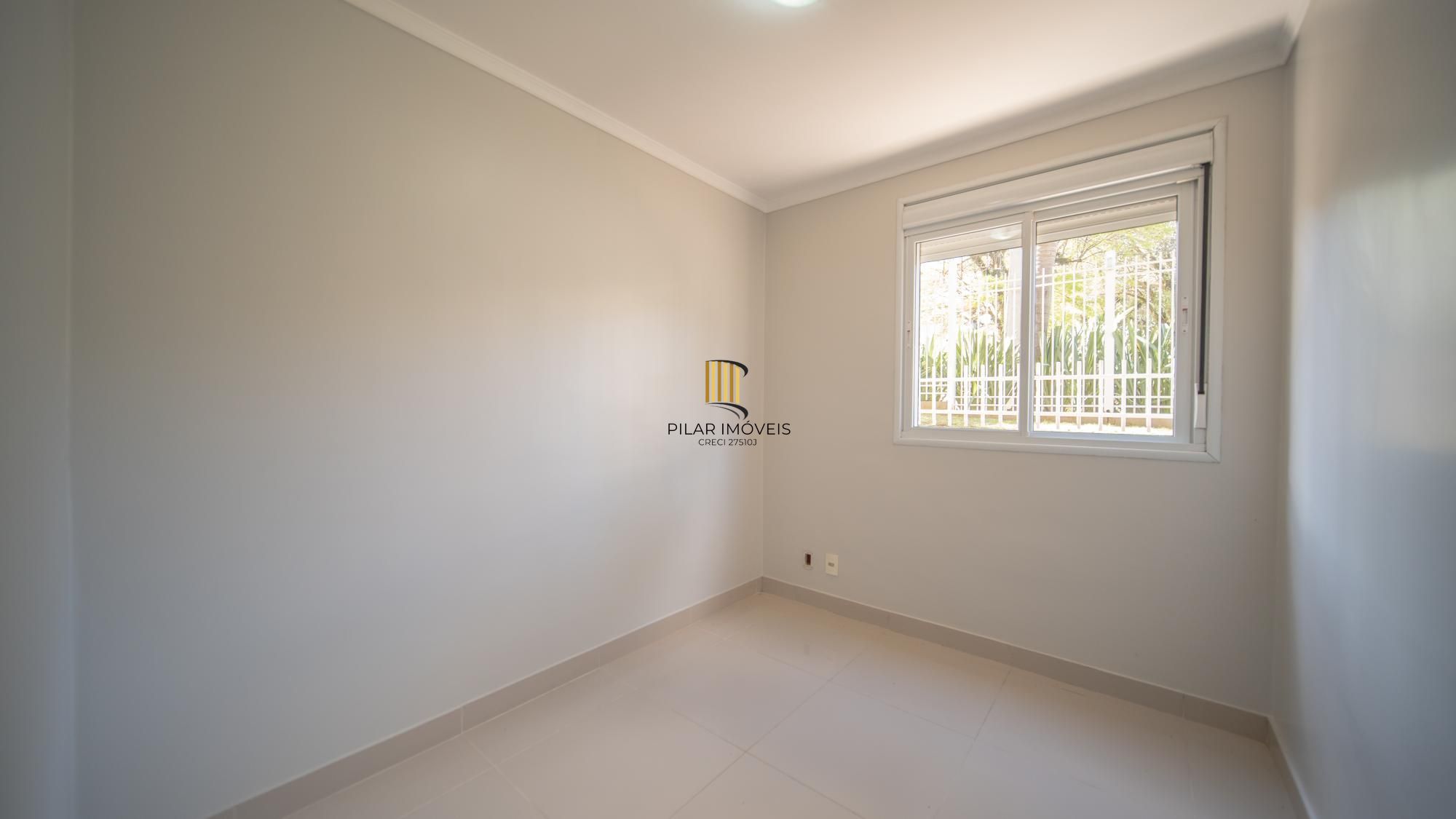 Apartamento Garden com 3 quartos e 107m² à venda em Teresópolis, Porto Alegre.