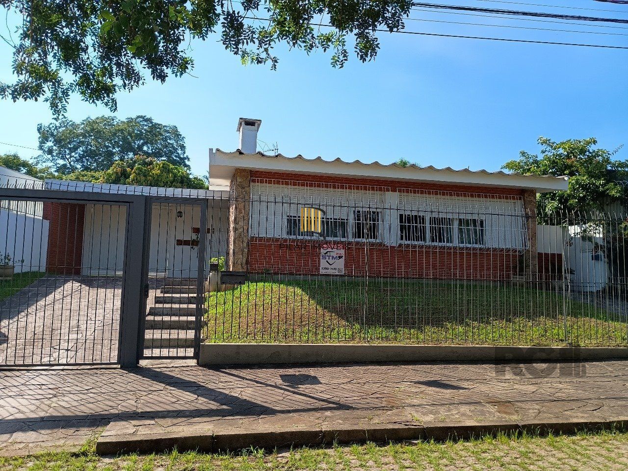 Casa Condominio para Venda 3 dormitórios, sendo 1 suites, 2 vagas - Tristeza