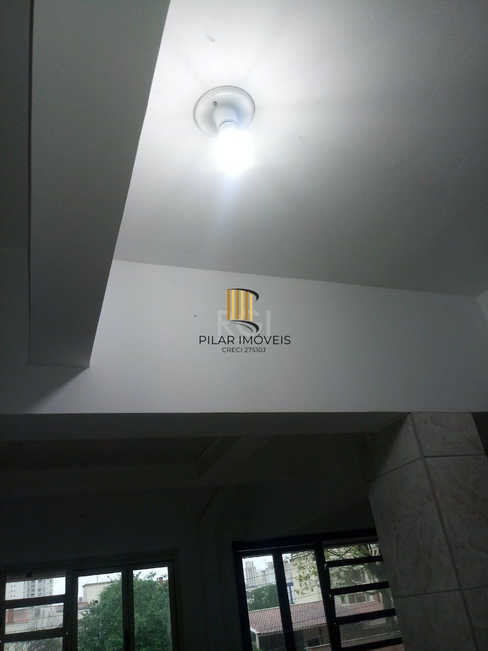 Loja para Venda - 39m², 0 dormitórios, Jardim São Pedro, Porto Alegre