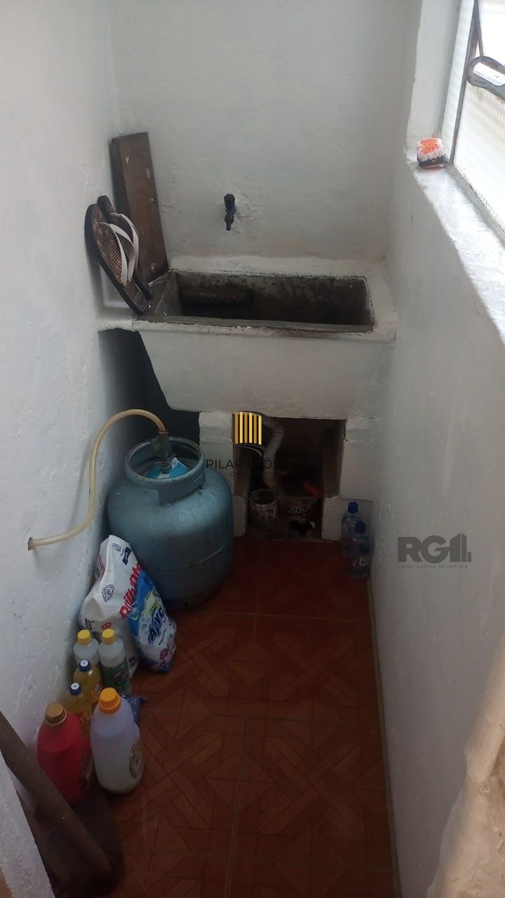 Apartamento 2 dormitórios no bairro Rubem Berta