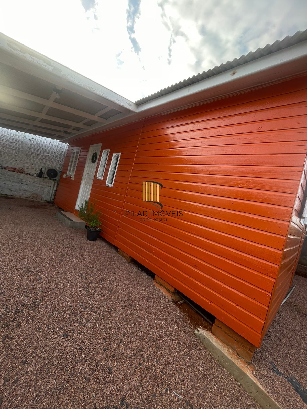 Terreno de esquina com 2 casas a venda, bairro Vila Nova, Porto Alegre, RS