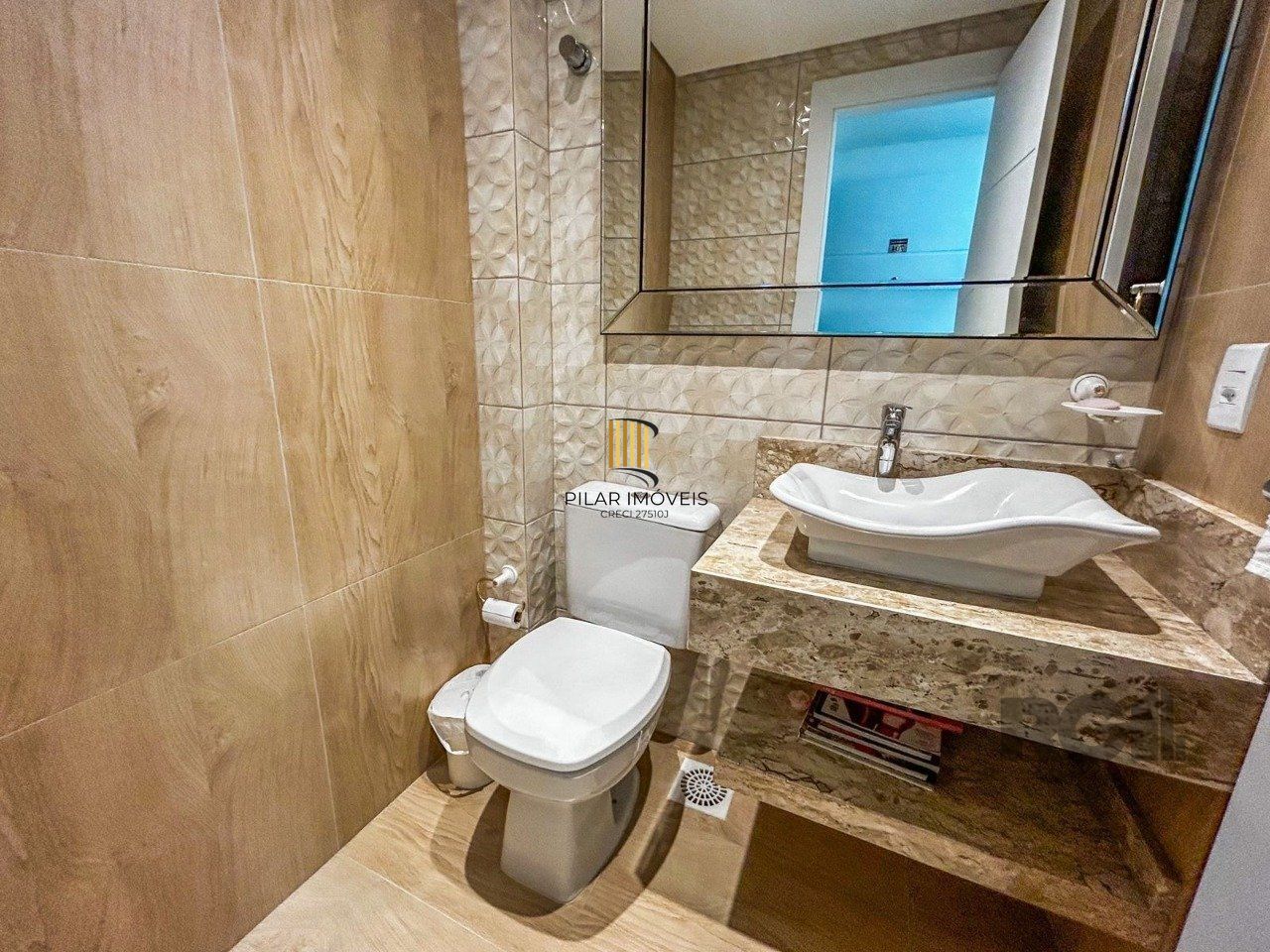 Apartamento de 03 dormitórios na Tristeza Zona Sul de Porto Alegre