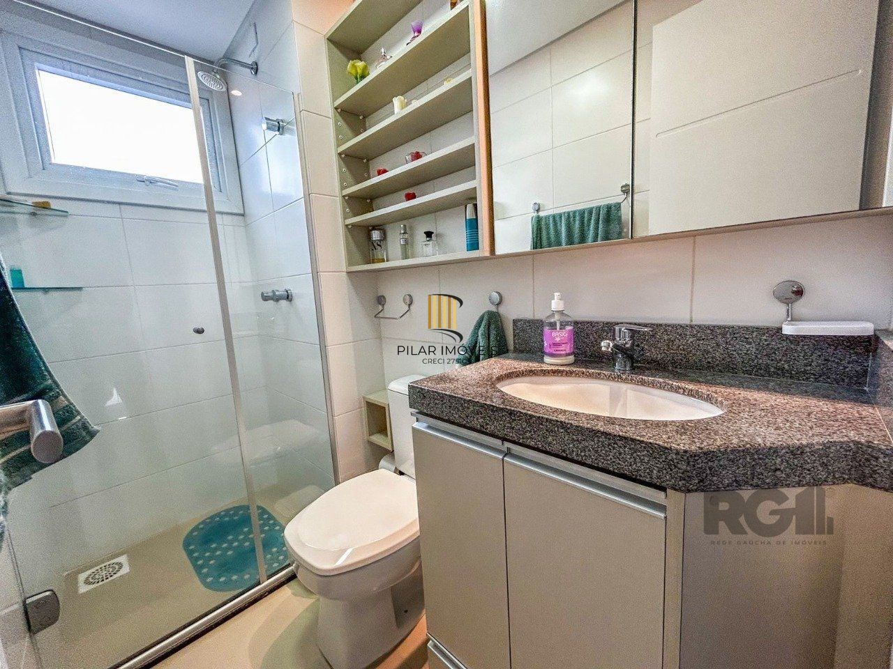 Apartamento de 03 dormitórios na Tristeza Zona Sul de Porto Alegre