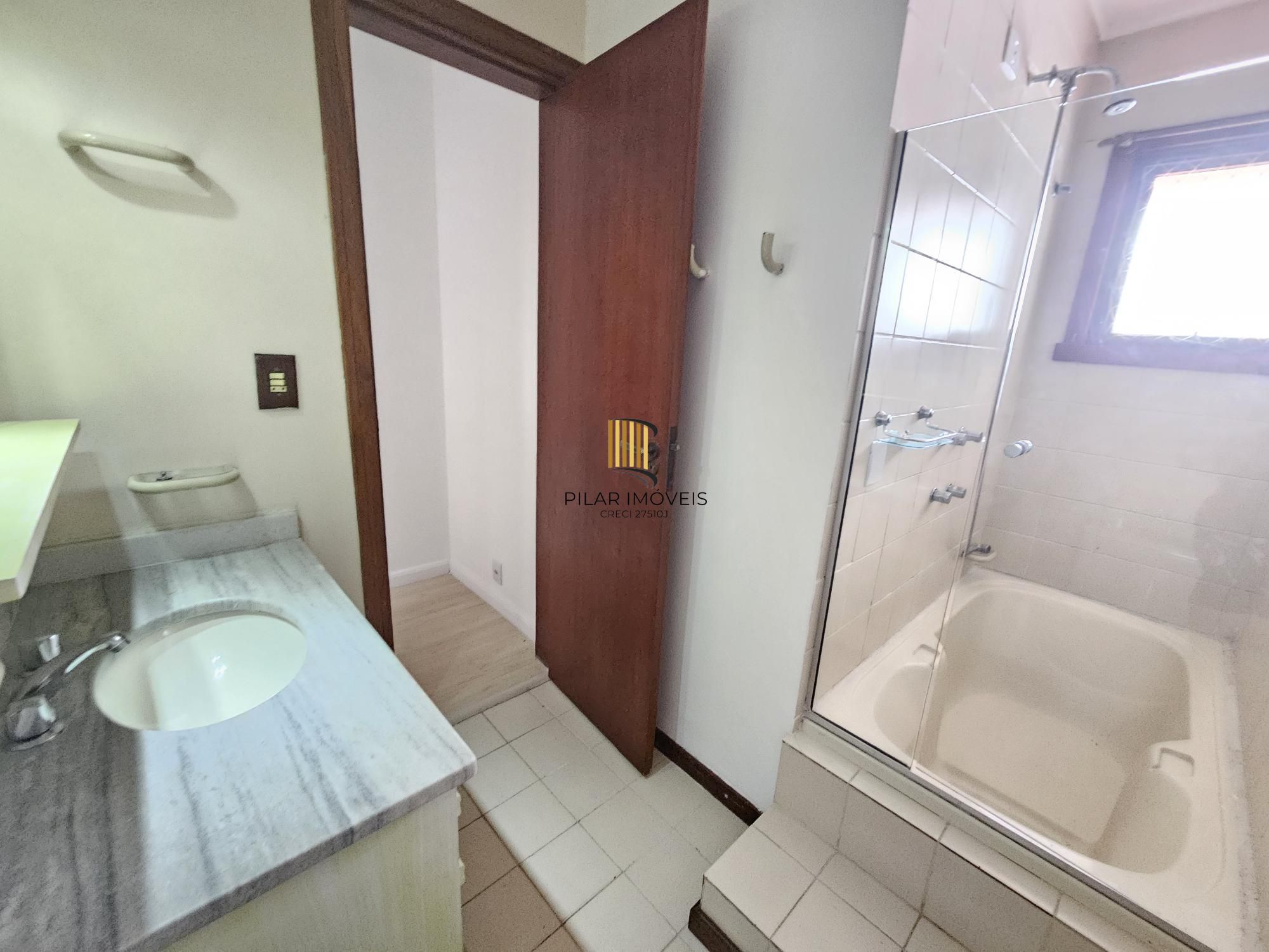 Casa condominio 4D, 4 WC, 3 vagas, Cavalhada, Porto Alegre, RS