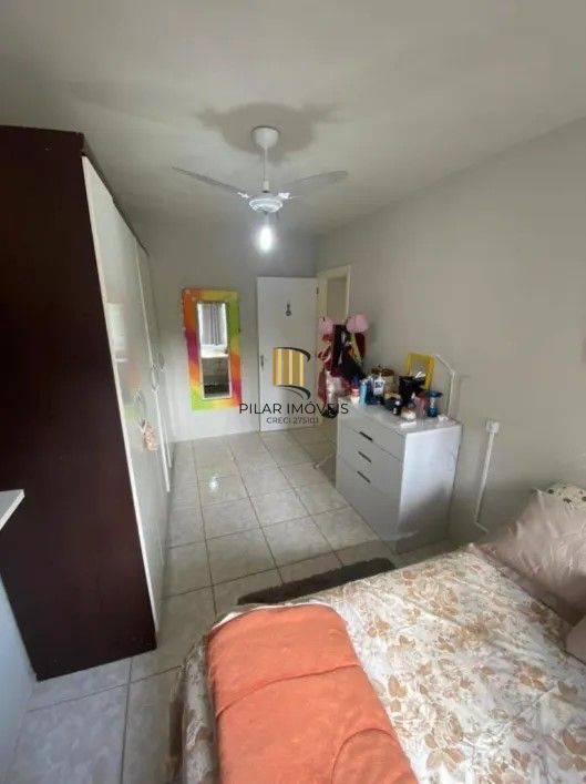 Apartamento com 02 quartos no Bairro Morro Santana