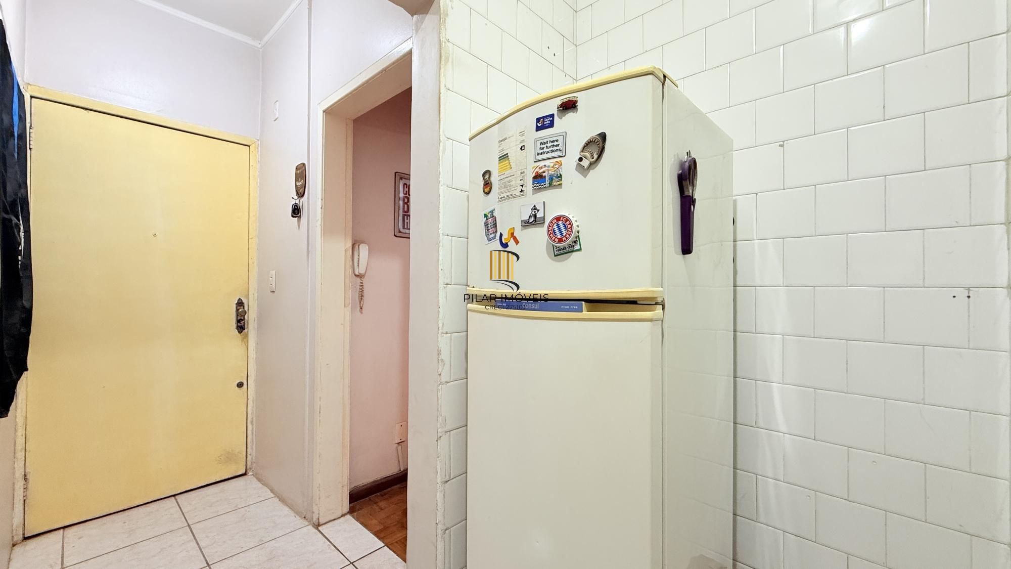 Apartamento a venda dois dormitórios bairro cidade baixa