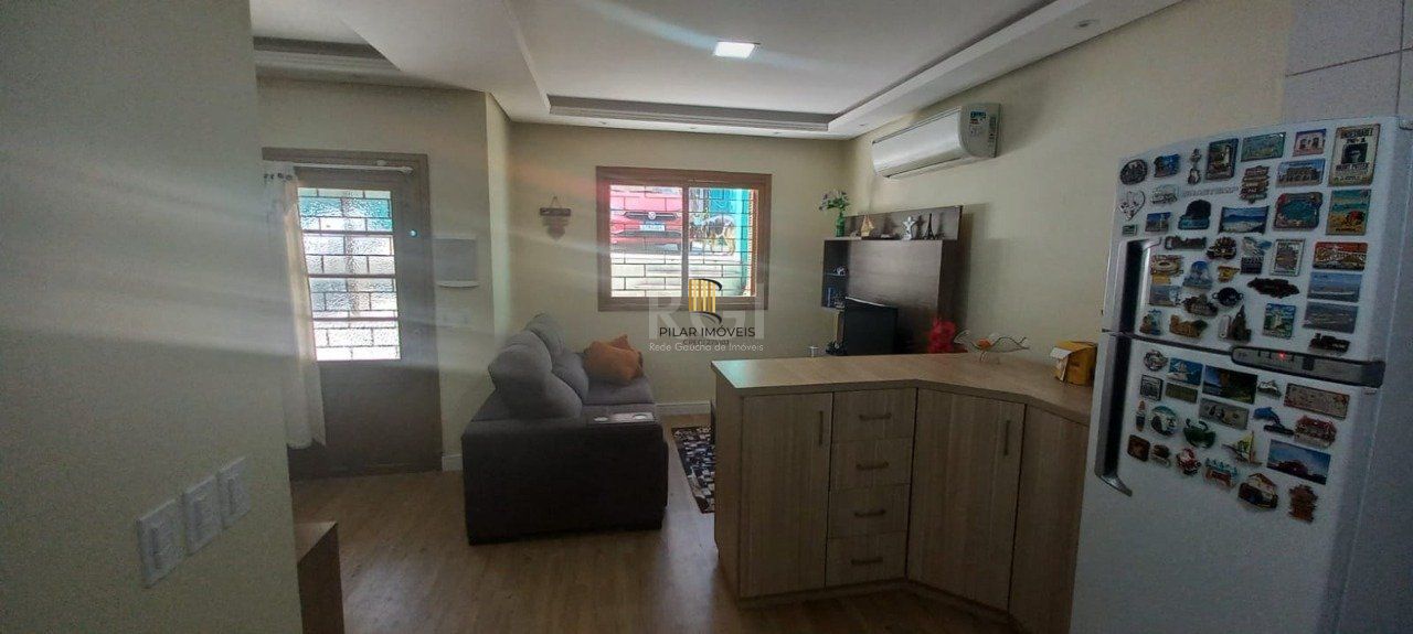 BAIXOU!!! APROVEITE!! LINDA CASA , 3 DORMITÓRIOS, 2 VAGAS -  BAIRRO CASCATA- POA/RS