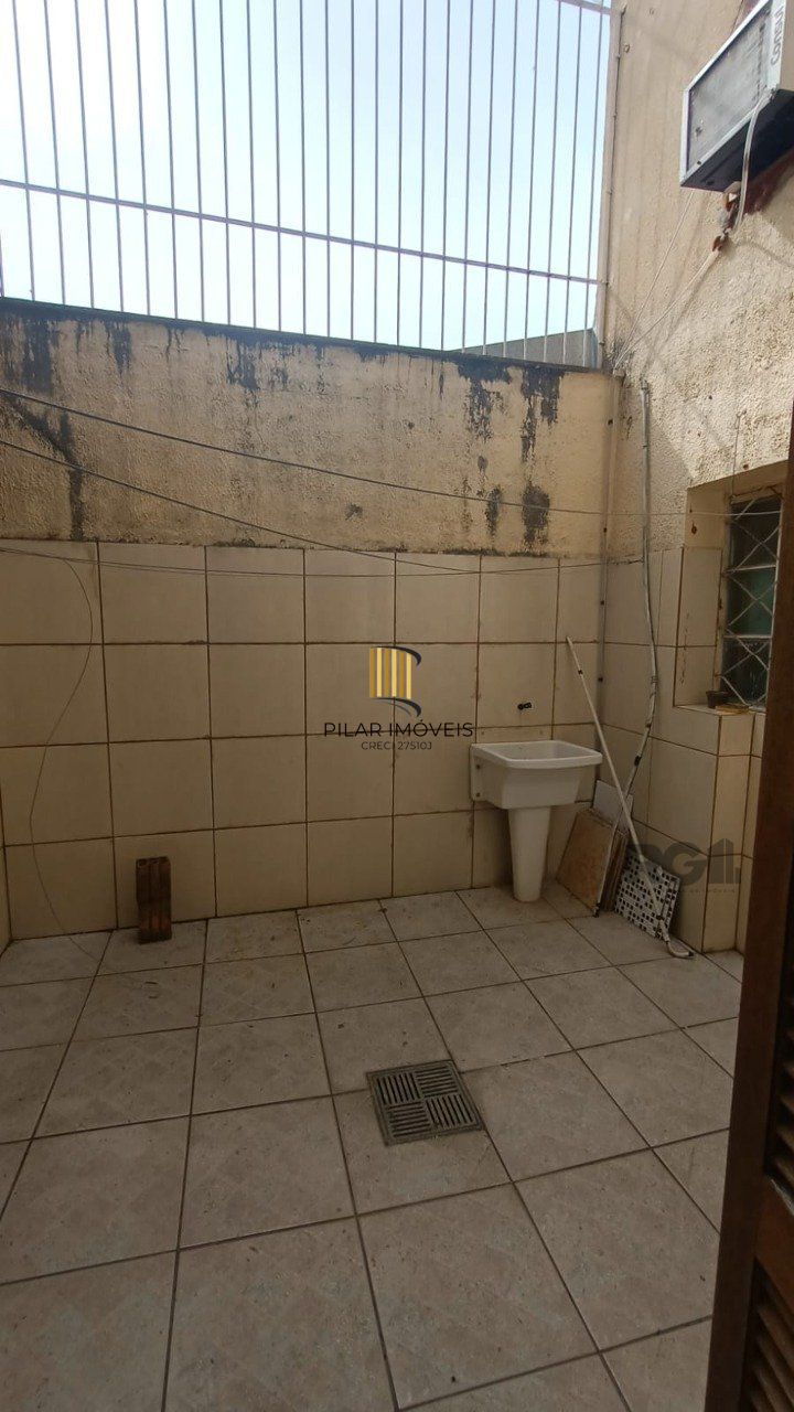 Apartamento 3 dormitórios no bairro Camaquã