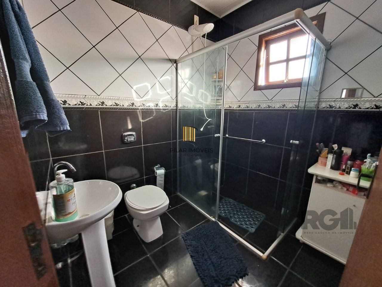 Casa para Venda - 100m², 2 dormitórios, sendo 02 suítes, 02 vaga - Hípica