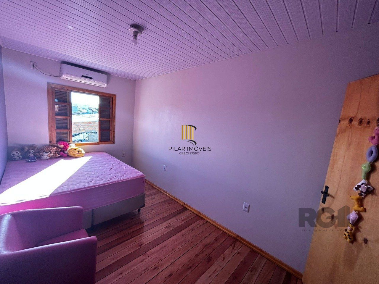 Casa para Venda - 120m², 5 dormitórios, 2 vagas - Hípica, Porto Alegre