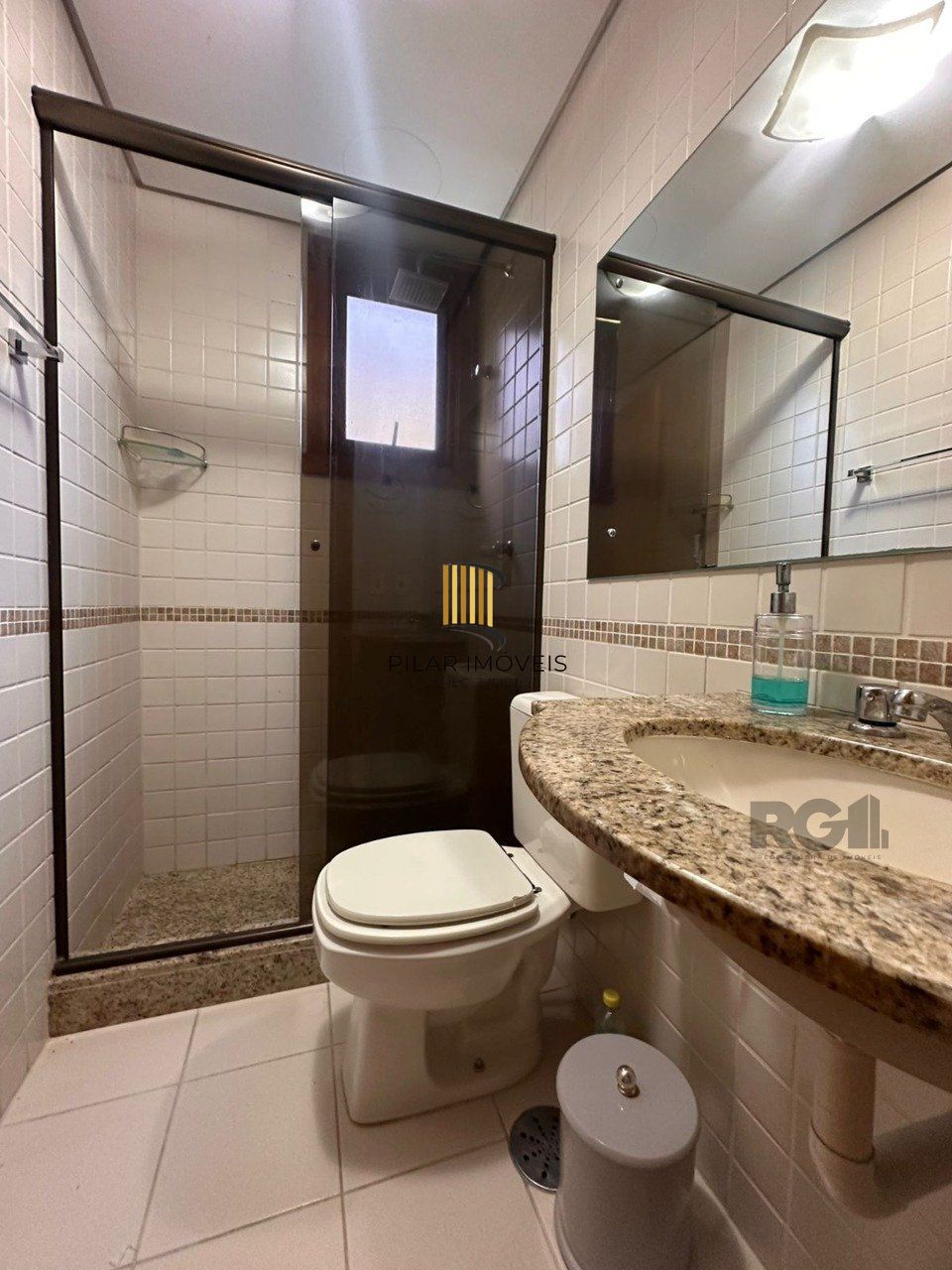 Apartamento a venda no bairro tristeza 2 dormitórios e vaga de garagem