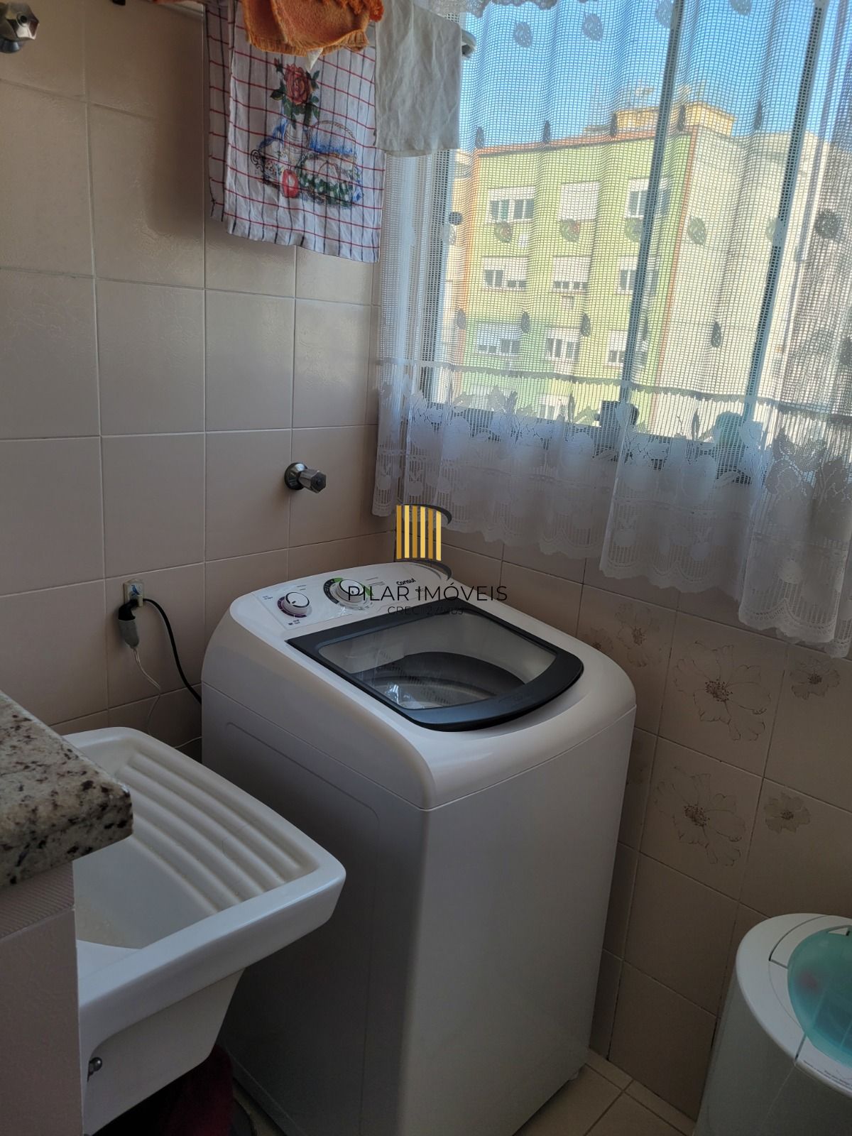 Apartamento com 02 quartos, 02 banheiros e 01 vaga no Centro Histórico