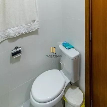 Casa em condominio com 2 vagas