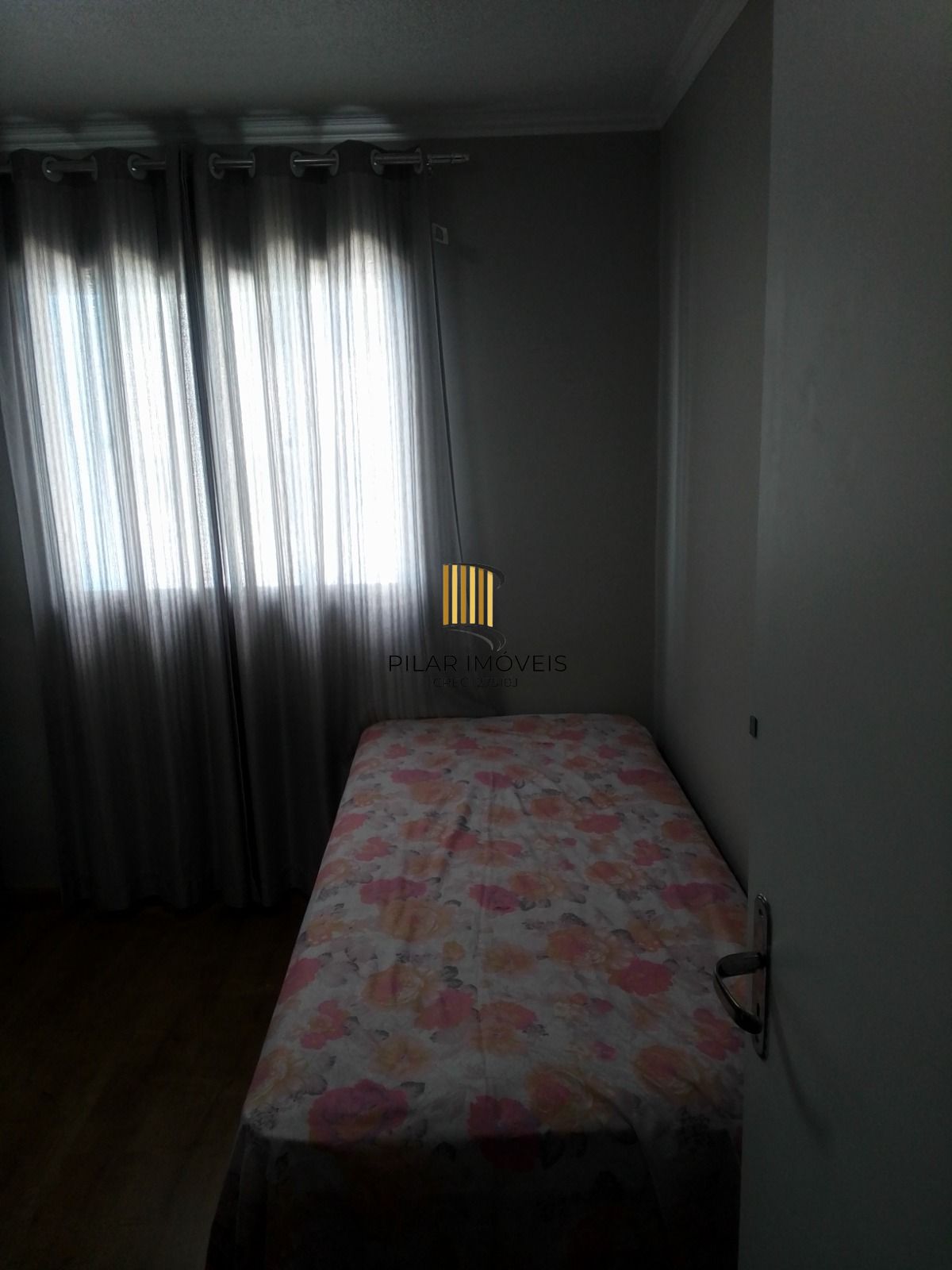 Apartamento para Venda - 45.81m², 2 dormitórios, 1 vaga, Lomba do Pinheiro