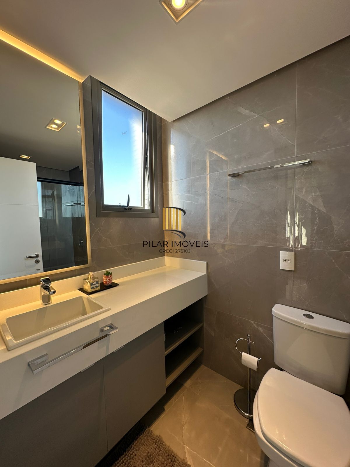 Lindo Apartamento 3 Suítes, 5 banh, 3 vagas, Vista Guaiba, Tristeza, Porto Alegre, RS