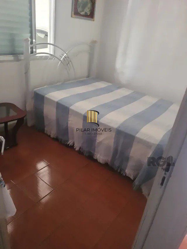 Casa 3 dormitórios no bairro COHAB