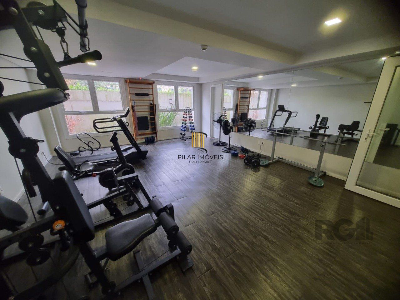 VENDA DE APARTAMENTO DE01 SUÍTE, INFRA E 02 VAGAS DE GARAGEM - SANTO ANTONIO