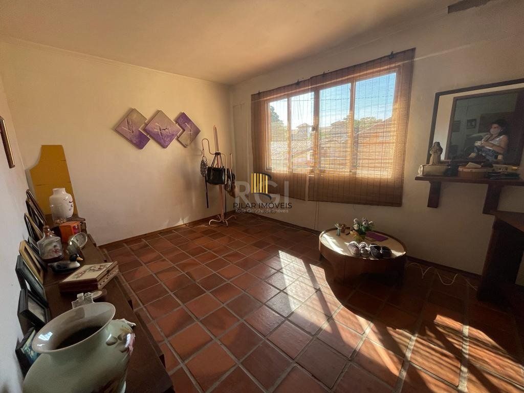 Casa para Venda - 400m², 5 dormitórios, sendo 3 suites, 4 vagas - Ipanema PORTO ALEGRE /RS