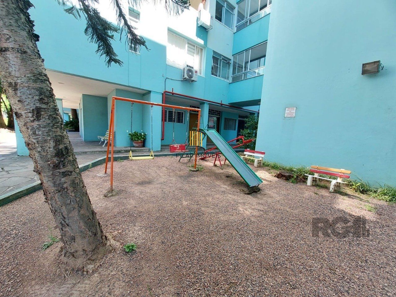 APARTAMENTO 2 DORMITORIOS, NO BAIRRO CRISTAL EM PORTO ALEGRE, RS