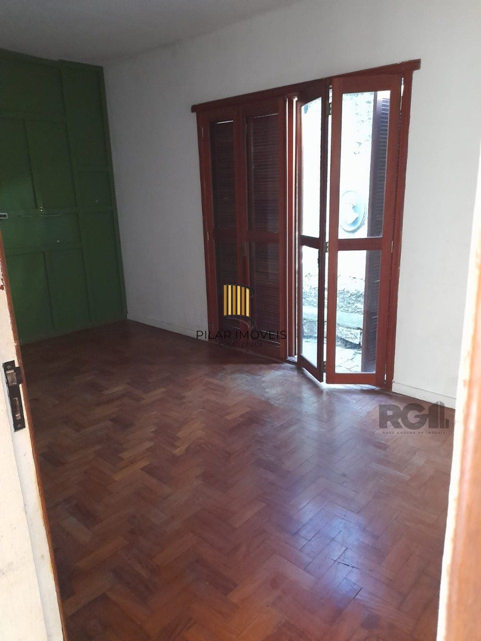 Casa de 3 dormitórios no bairro Santa Tereza