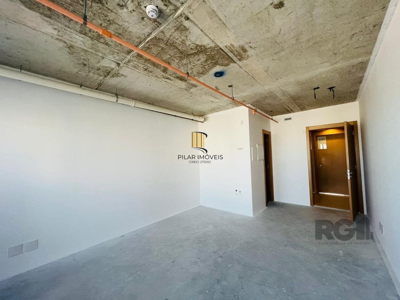 Sala Comercial com 33m² no MEDPLEX Assis Brasil !!!