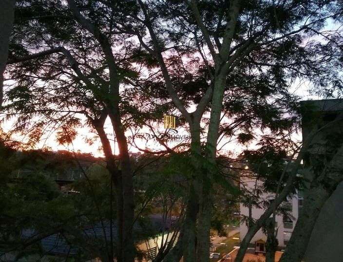 Apartamento de 2 dormitórios com vaga no bairro Vila Nova