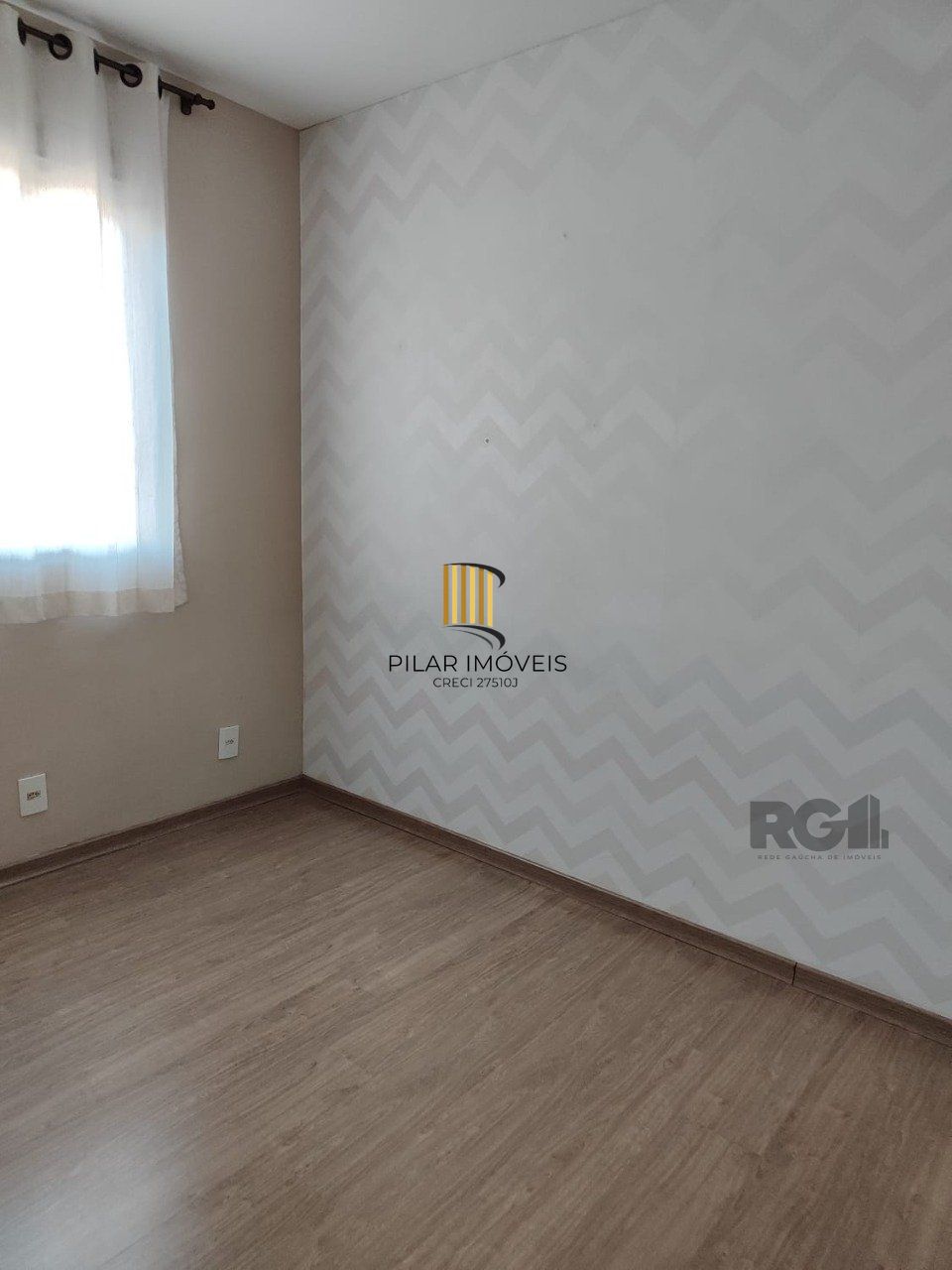 Apartamento com 2 dormitórios e vaga no bairro Teresópolis