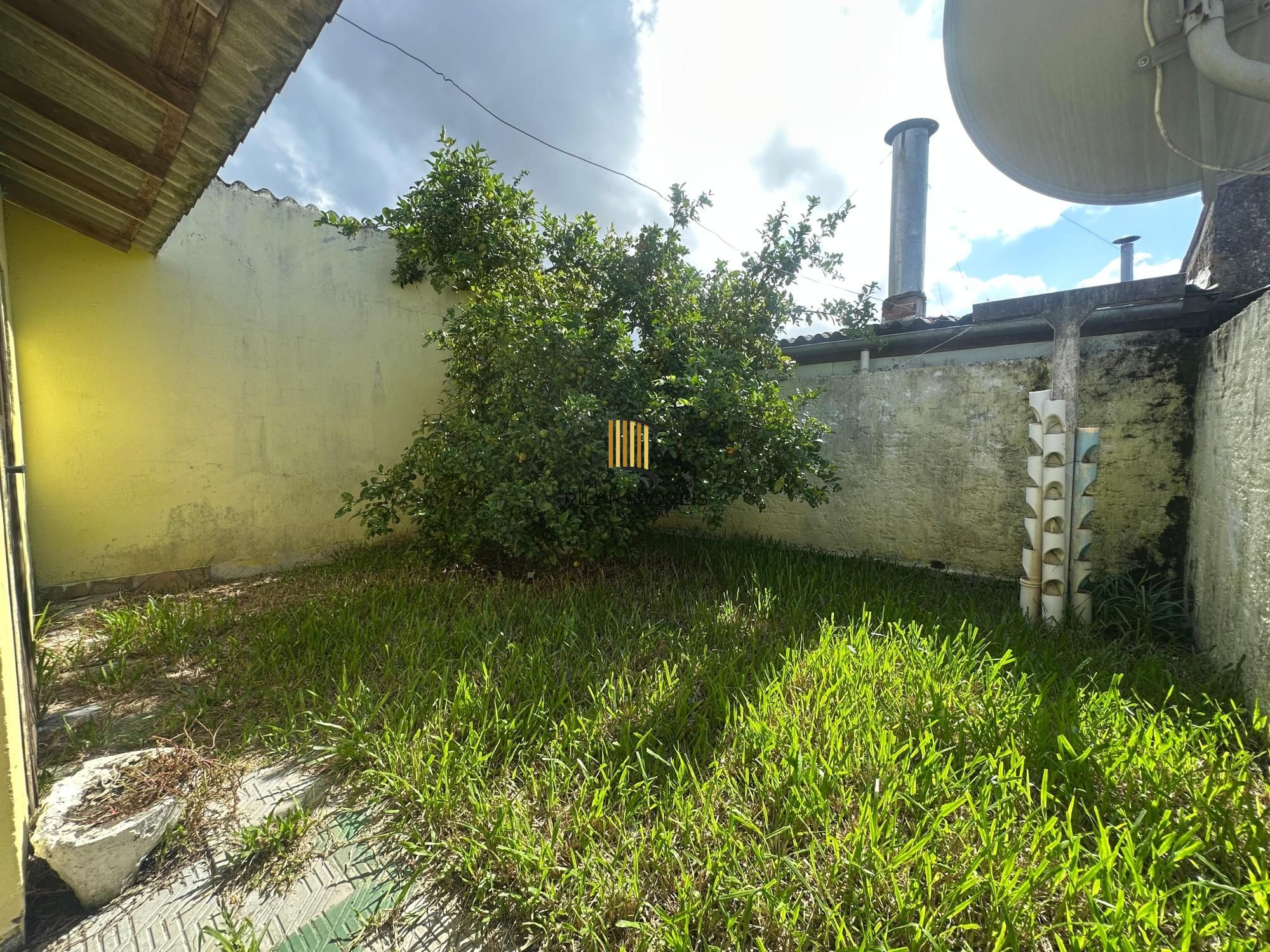 Casa financiável de 3 dormitórios um deles suíte no bairro Belém Novo em POrto Alegre