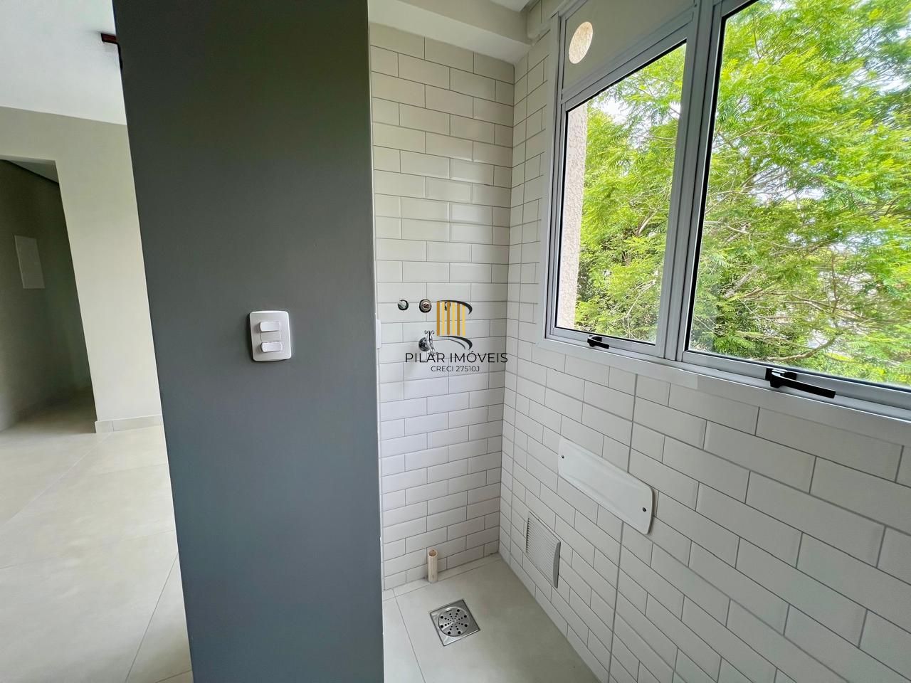 Apartamento 2 dormitórios no bairro Cavalhada