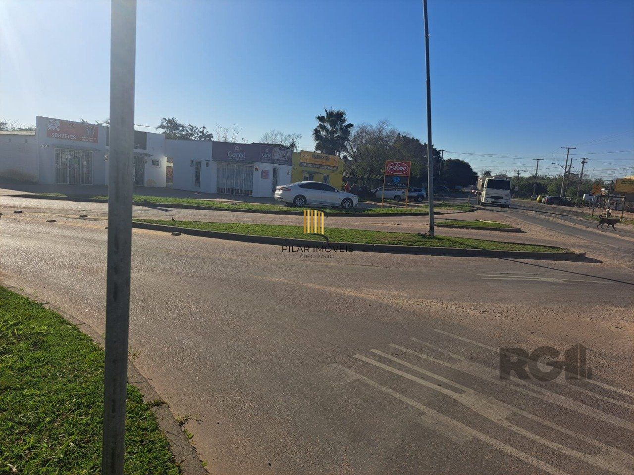 Casa à venda 2 dormitórios 3 vagas no Bairro Lami Porto Alegre RS