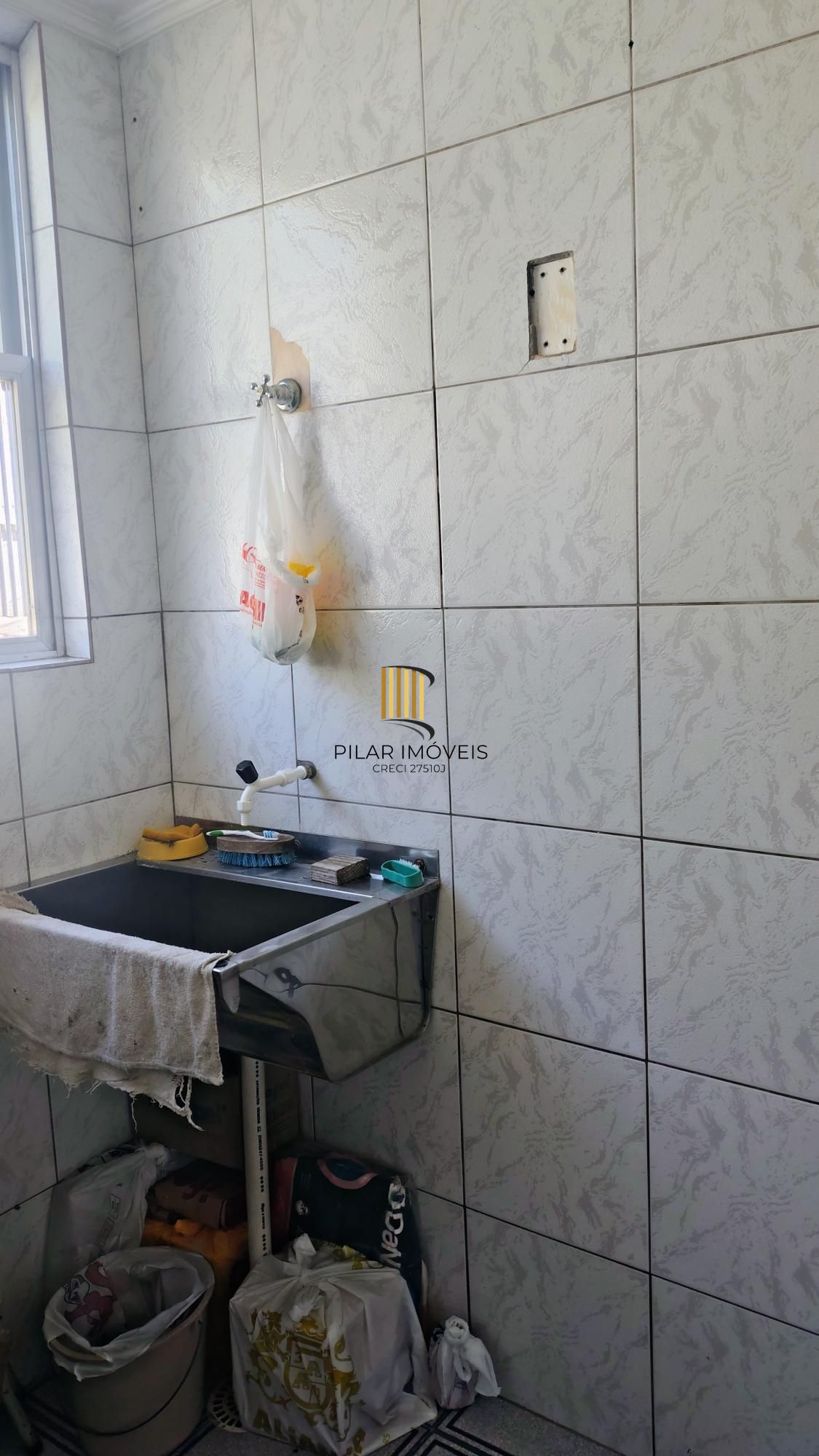 Apartamento 2 dormitórios, vaga rotativa, bairro Camaquã, Porto Alegre/RS