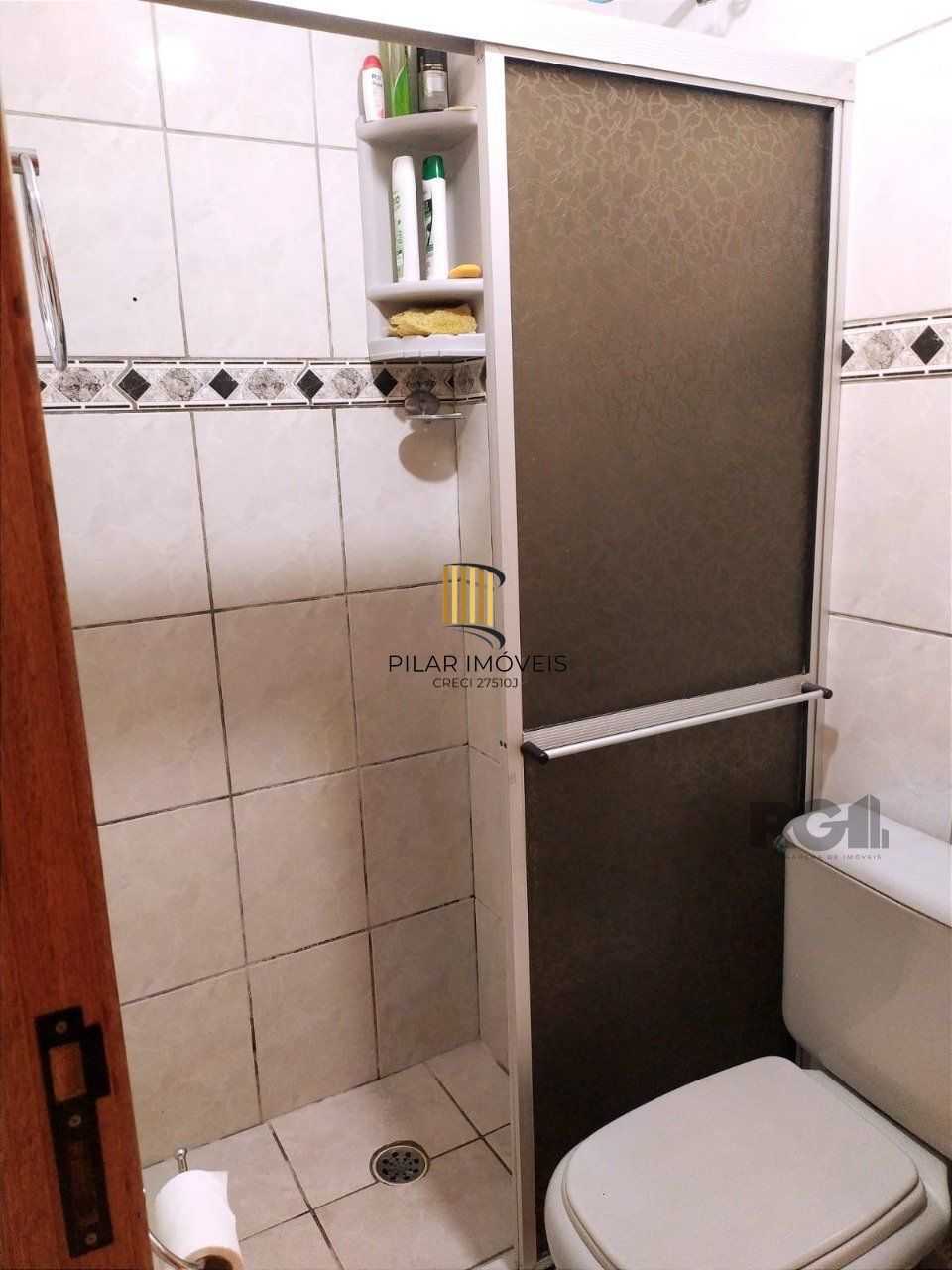 Apartamento de 2 dormitórios com vaga no bairro Petrópolis